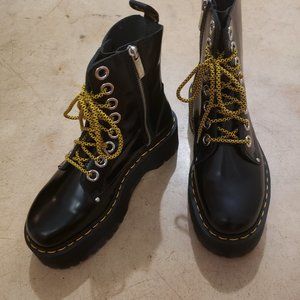 Doc Martin Jadon  Max Platform Boots